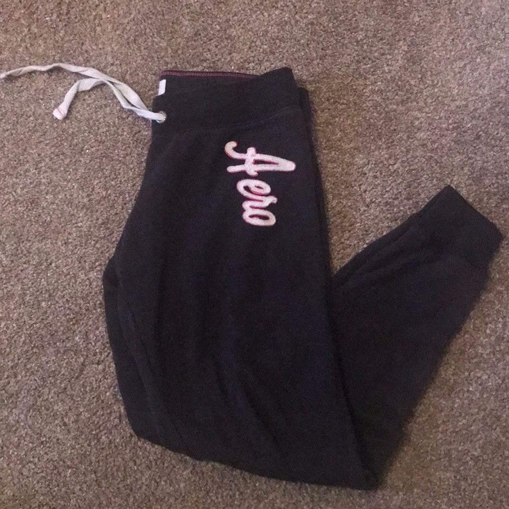 Black Aeropostale sweats